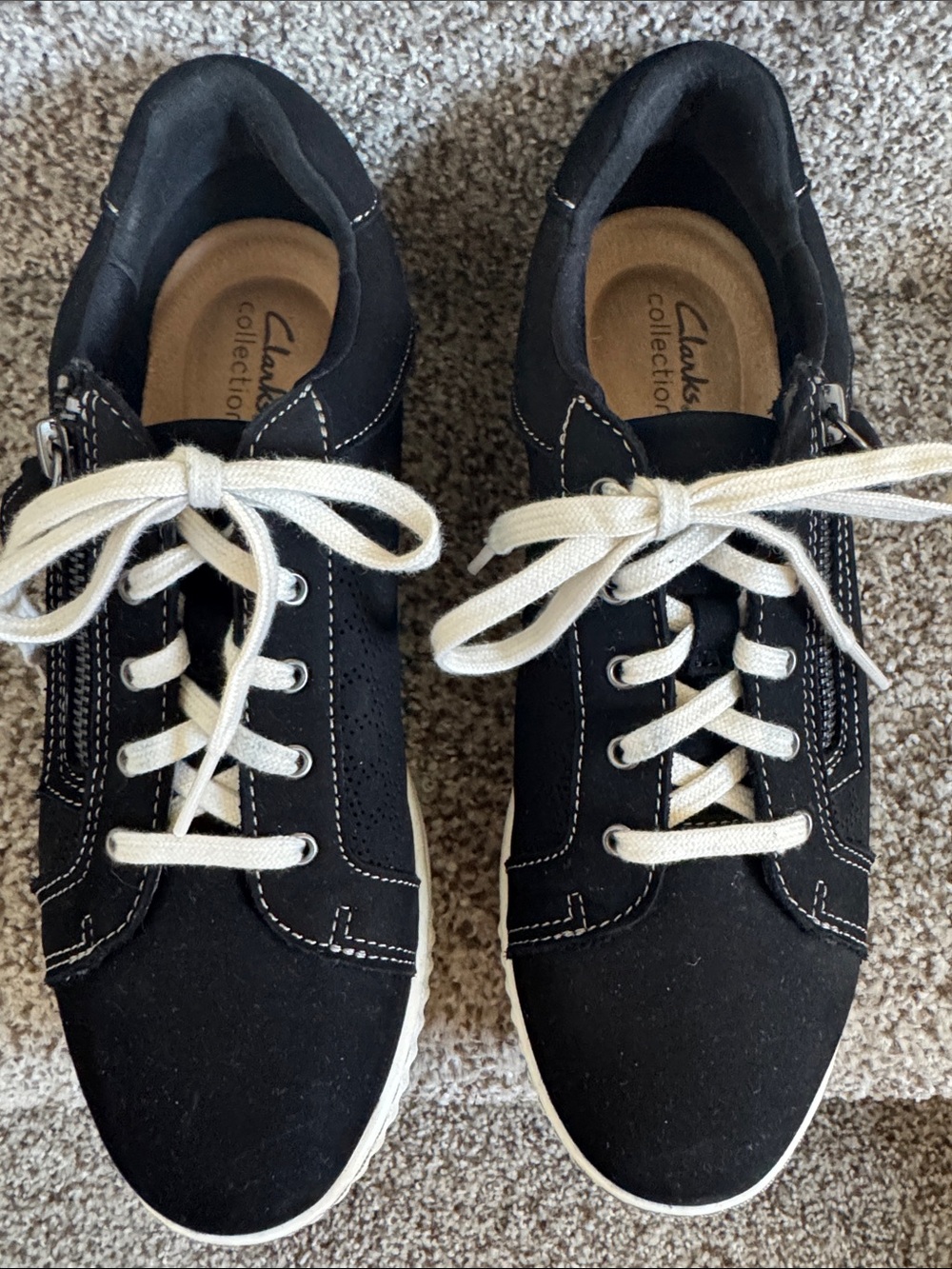 Clarks Black and white Lace-Up Women's Sneakers